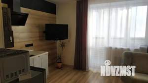 Студия квартира, посуточно, 30м2, 10/19 этаж