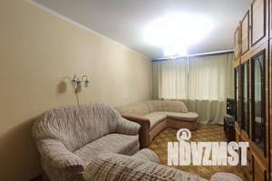 3-к квартира, посуточно, 66м2, 4/10 этаж