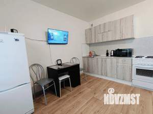 Студия квартира, посуточно, 30м2, 13/24 этаж