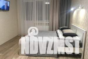 1-к квартира, посуточно, 40м2, 21/22 этаж