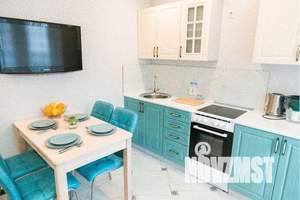 1-к квартира, посуточно, 37м2, 7/10 этаж