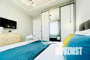 1-к квартира, посуточно, 35м2, 6/18 этаж