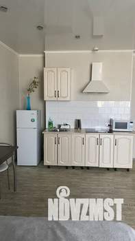 Студия квартира, посуточно, 35м2, 13/15 этаж