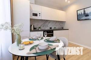 1-к квартира, посуточно, 40м2, 10/23 этаж