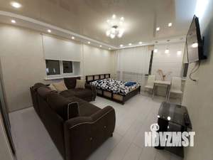 Студия квартира, посуточно, 36м2, 2/5 этаж