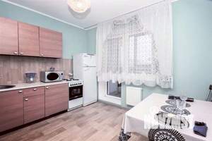 1-к квартира, посуточно, 48м2, 1/1 этаж