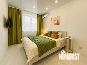 1-к квартира, посуточно, 35м2, 16/19 этаж