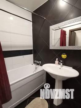 Студия квартира, посуточно, 35м2, 2/15 этаж