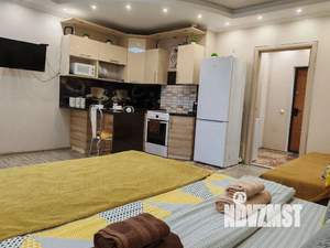 Студия квартира, посуточно, 32м2, 5/15 этаж