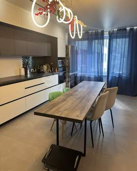 3-к квартира, на длительный срок, 100м2, 7/17 этаж