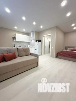 Студия квартира, посуточно, 35м2, 9/19 этаж