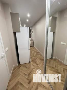 Студия квартира, посуточно, 31м2, 22/24 этаж