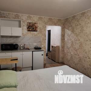Студия квартира, посуточно, 20м2, 1/9 этаж