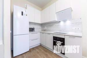 1-к квартира, посуточно, 42м2, 12/19 этаж