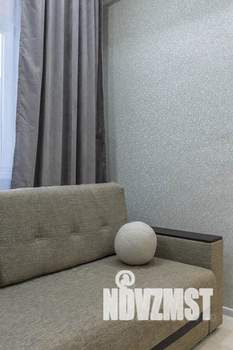 1-к квартира, посуточно, 64м2, 10/22 этаж