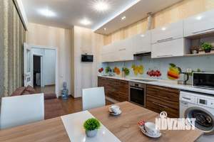 2-к квартира, посуточно, 80м2, 1/1 этаж