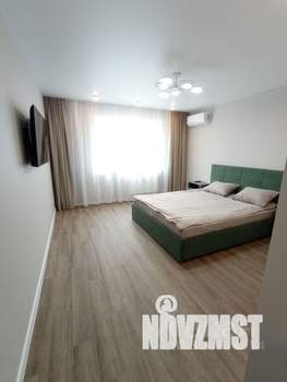 1-к квартира, посуточно, 48м2, 1/1 этаж