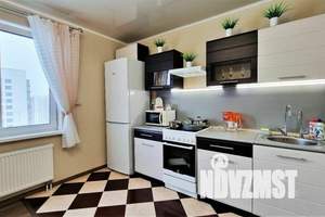 2-к квартира, посуточно, 65м2, 15/17 этаж