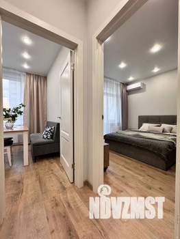 1-к квартира, посуточно, 37м2, 9/17 этаж