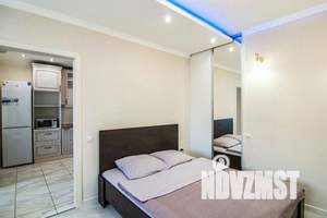 1-к квартира, посуточно, 40м2, 17/17 этаж