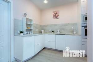 1-к квартира, посуточно, 67м2, 5/25 этаж