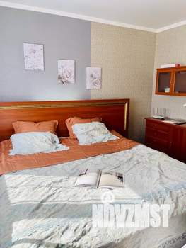 1-к квартира, посуточно, 50м2, 8/17 этаж