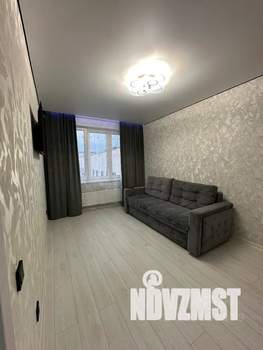 2-к квартира, посуточно, 38м2, 11/16 этаж