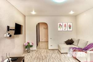 1-к квартира, посуточно, 45м2, 1/1 этаж