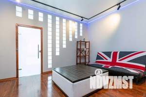 2-к квартира, посуточно, 64м2, 1/25 этаж