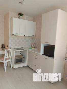 Студия квартира, посуточно, 38м2, 13/20 этаж