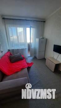 Студия квартира, посуточно, 20м2, 6/8 этаж