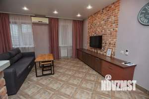 1-к квартира, посуточно, 61м2, 1/1 этаж