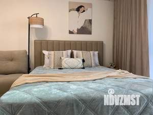 Студия квартира, посуточно, 35м2, 5/19 этаж