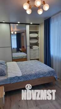 2-к квартира, посуточно, 45м2, 4/5 этаж