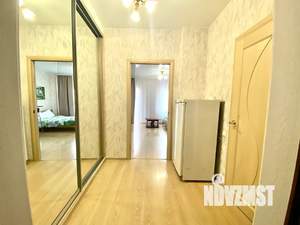 Студия квартира, посуточно, 35м2, 14/15 этаж