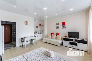 1-к квартира, посуточно, 35м2, 5/15 этаж