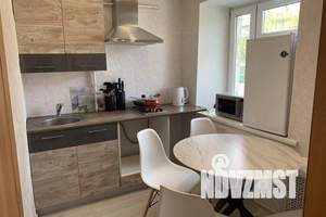 2-к квартира, посуточно, 45м2, 2/5 этаж