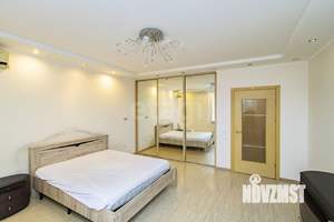 1-к квартира, на длительный срок, 61м2, 5/15 этаж