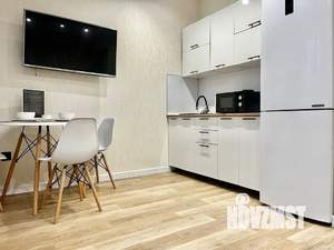Студия квартира, посуточно, 38м2, 2/21 этаж