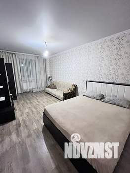 1-к квартира, посуточно, 37м2, 16/22 этаж