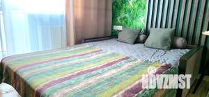 Студия квартира, посуточно, 25м2, 1/19 этаж