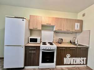 1-к квартира, посуточно, 40м2, 5/17 этаж