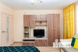 1-к квартира, посуточно, 42м2, 7/17 этаж