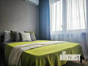 Студия квартира, посуточно, 31м2, 10/27 этаж