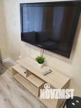 Студия квартира, посуточно, 32м2, 2/15 этаж