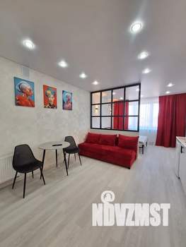 Студия квартира, посуточно, 32м2, 2/8 этаж