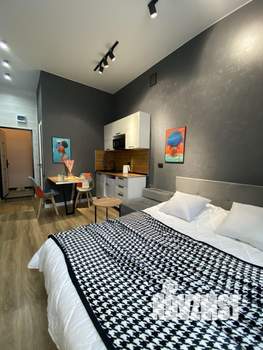 Студия квартира, посуточно, 25м2, 1/8 этаж