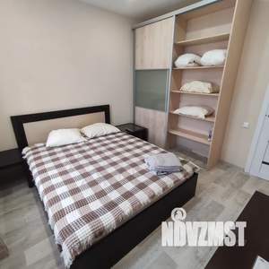 1-к квартира, посуточно, 40м2, 13/16 этаж