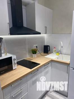 Студия квартира, посуточно, 30м2, 3/13 этаж