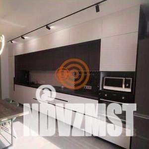 3-к квартира, на длительный срок, 95м2, 7/17 этаж